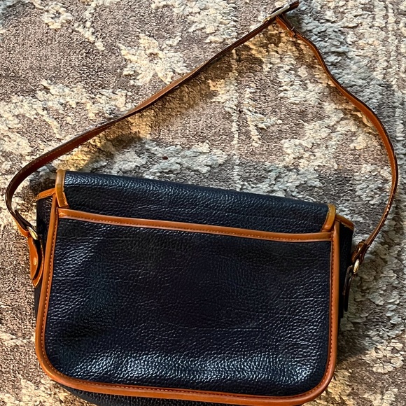 Vintage Dooney & Bourke Navy Handbag - Picture 3 of 12